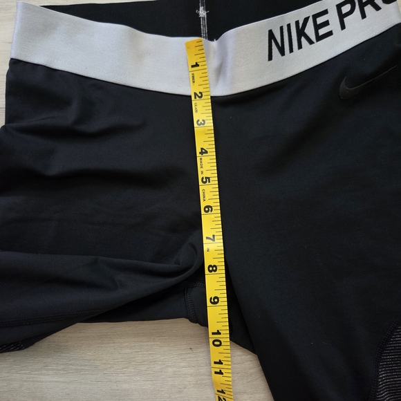 Nike Black and Gray Pro Leggings - Picture 9 of 10